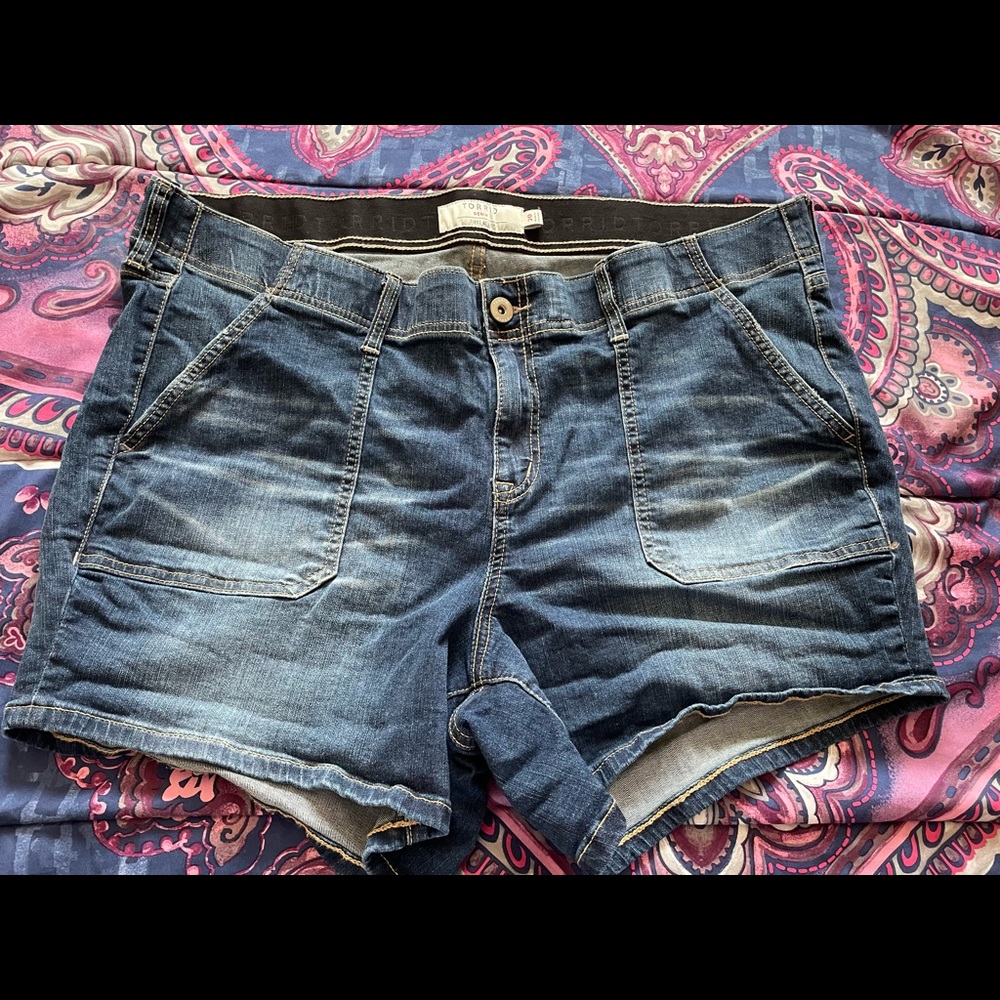 Torrid - Jean Shorts, high-rise mid short